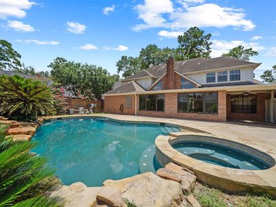 5406 Autumn Breeze Ct