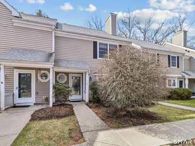 41 Tamarack Avenue #118