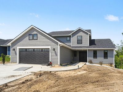 2895 Wildflower Ln SE