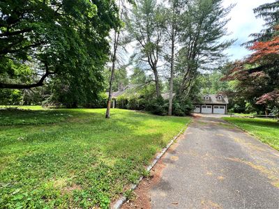 7 Locust Lane