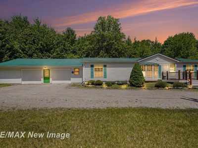 Property at 2827 N Eleven Mile Rd, Coleman, MI