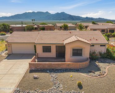 1735 W Vista Ridge Dr