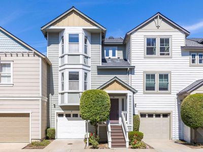 13 Creekside Ln