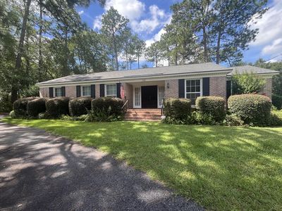 101 Tall Pines Dr