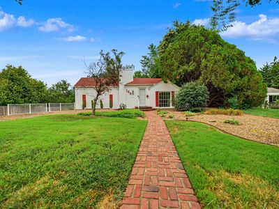144 Overhill Rd