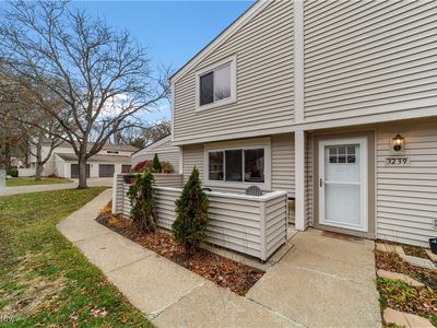 3239 Bay Landing Dr #30