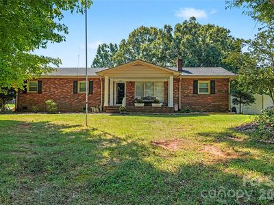 Property at 1410 36th Avenue Dr NE, Hickory, NC