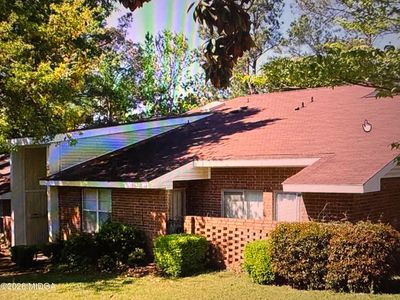 106 Westcliff Cir APT C