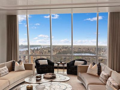 157 W 57th St APT 66B