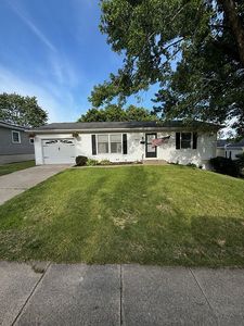 1662 Alpha Ave
