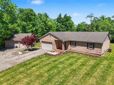 305 Eagle Knoll Dr