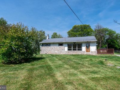 883 Bleim Rd