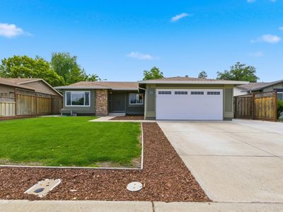 4541 Oak Forest Ave