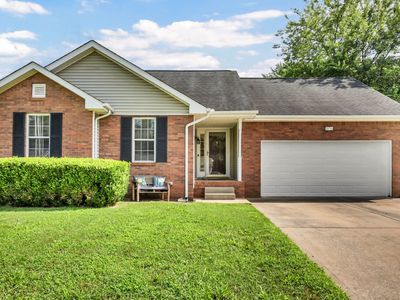 3230 N Senseney Cir
