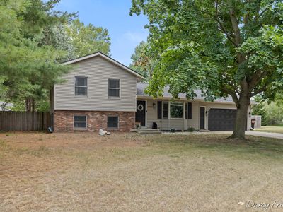 4143 Dennis Ct