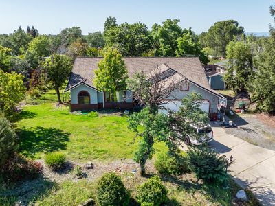 19331 Hollow Ln