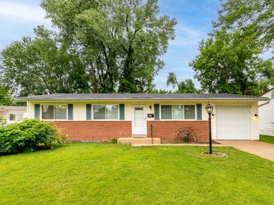 1015 Campion Ln