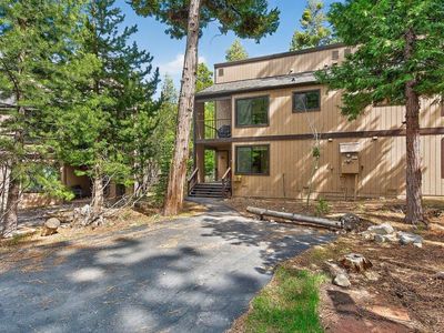 7110 W. Lake Blvd. #12