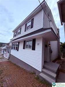 37 Jones St