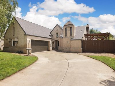 868 Cinnamon Teal Ct