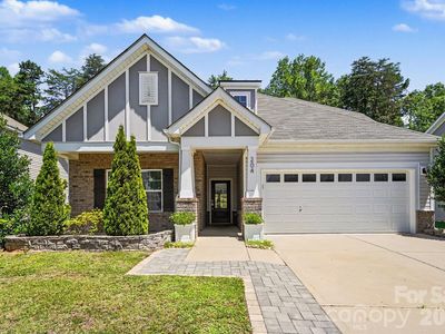 204 Paradise Hills Cir