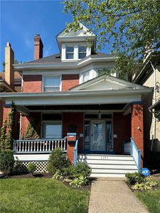 1141 Peermont Ave