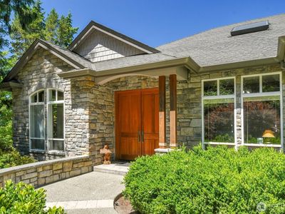 1148 SW Shorebrook Drive