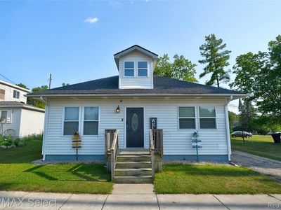 131 Beecher St