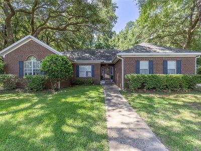 7794 Charleston Oaks Dr