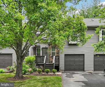 31 Chicopee Dr