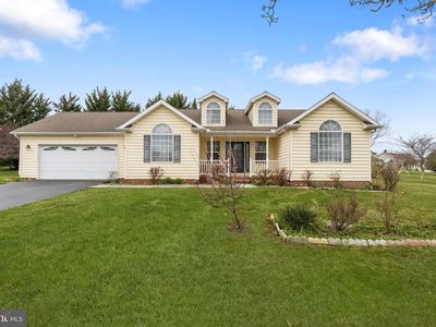 305 Hillside Dr