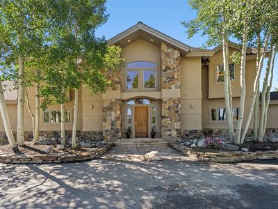 1165 Emerald Road