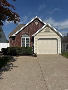 3716 Park Ridge Dr