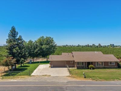 5907 Crow Rd