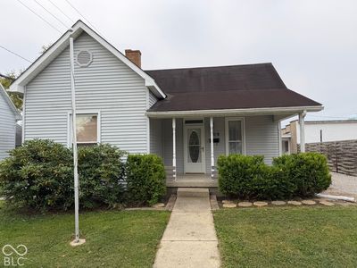 209 E High St