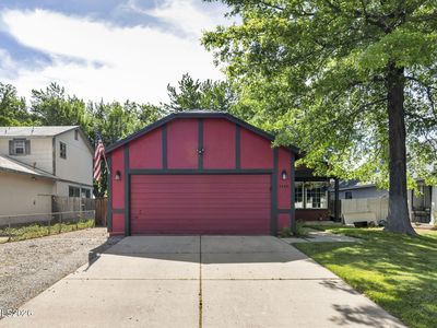 2434 Fieldcrest Dr