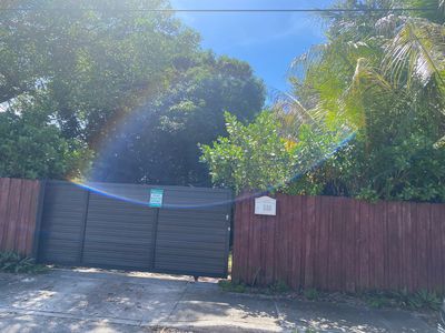 588 NW 52nd St
