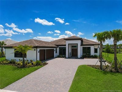 2044 SW English Garden Dr