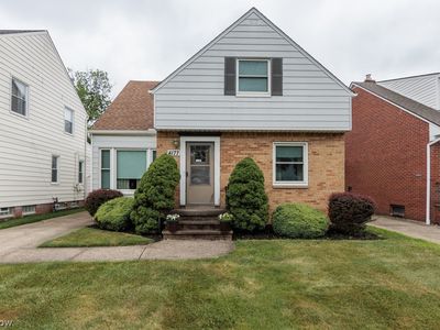 Property at 4177 Stonehaven Rd, South Euclid, OH