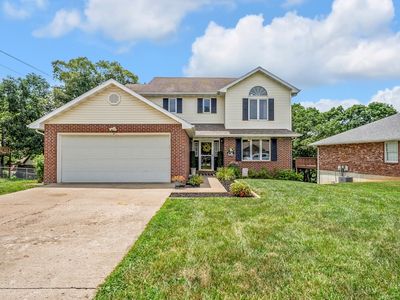 Property at 1624 Independence Dr, Jefferson City, MO