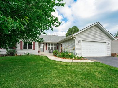 211 Carson Dr