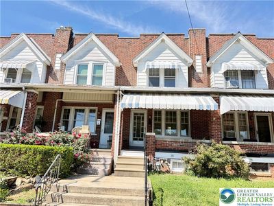 2005 W Washington St