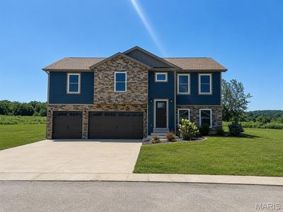 10192 Riehl Farm Dr