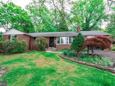 110 Knollwood Dr