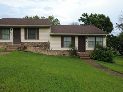 804 Apple Dr