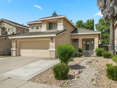 9502 Village Tree Dr