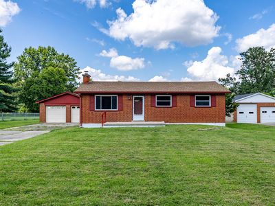 8016 School Rd