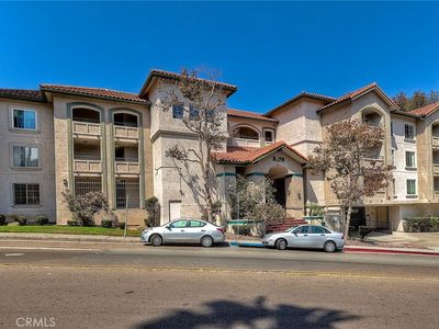 3078 Broadway Unit 102
