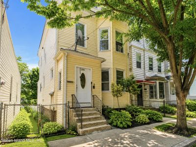 201 Van Duzer St