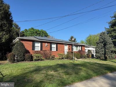 65 Arbor Ave